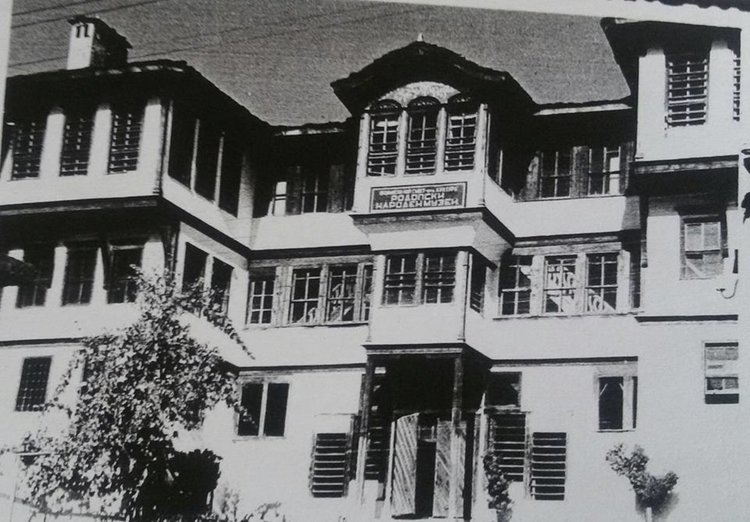 Започна подписка за спасяване на уникална възрожденска къща в Смолян