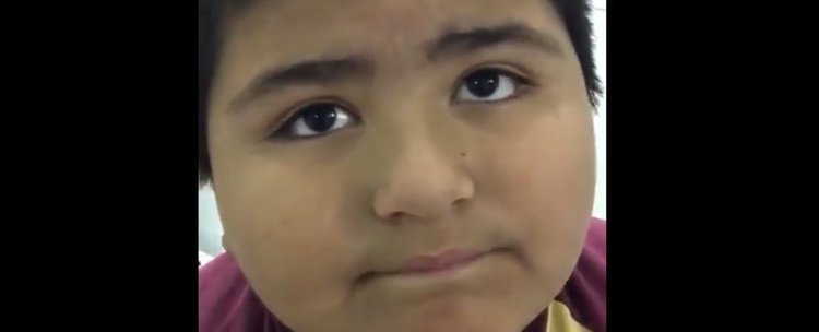 Това момче със сигурност има по-лош ден от вашия