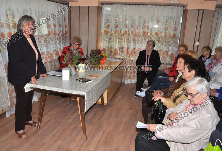 Читалище „Аспарух Лешников“ откри новия си дом с рецитал и песни