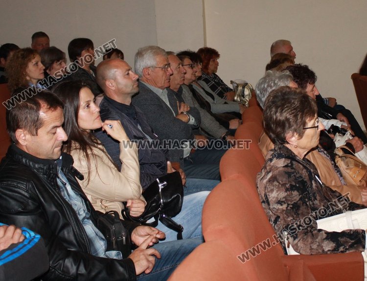 Почетоха с изложба в Димитровград земеделския лидер Никола Петков