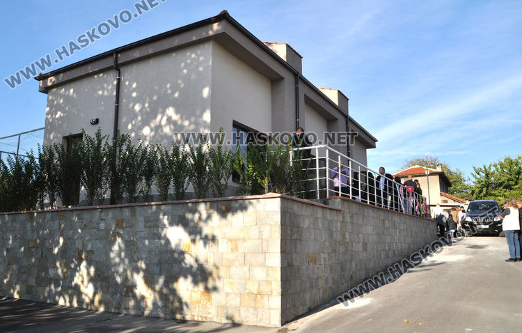 Център за активно включване отвори врати в Минерални бани