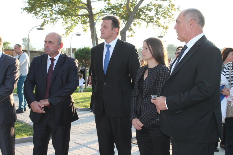 Откриха паметник на ген. Никола Иванов в Свиленград