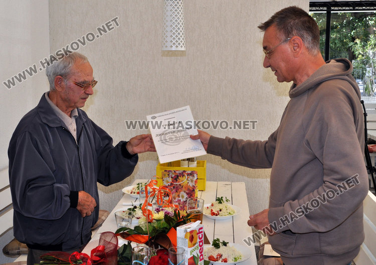 Доайенът на журналистиката в Хасково и екскмет Димитър Добрев отбеляза 80 – годишен юбилей