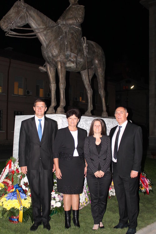 Откриха паметник на ген. Никола Иванов в Свиленград