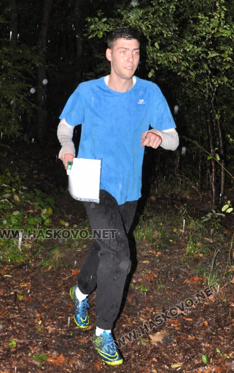 140 газят в кал и дъжд за приз „Компас 94“ по ориентиране