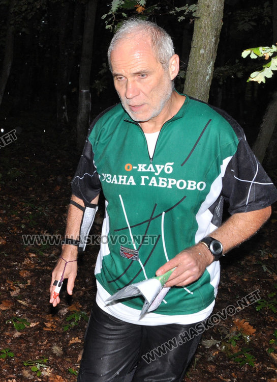 140 газят в кал и дъжд за приз „Компас 94“ по ориентиране