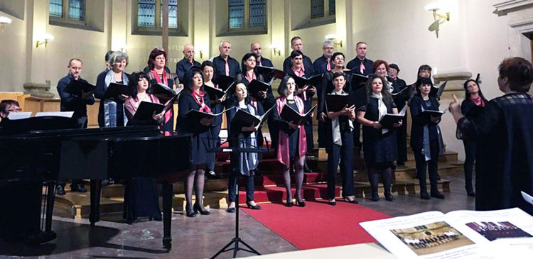 Хор "Родна песен"