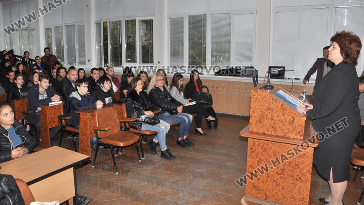 УНСС в Хасково откри учебната година с рекорден брой студенти
