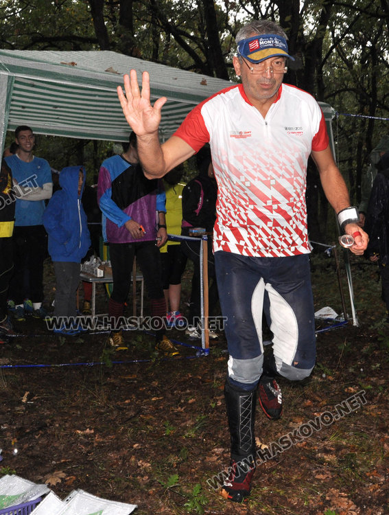 140 газят в кал и дъжд за приз „Компас 94“ по ориентиране