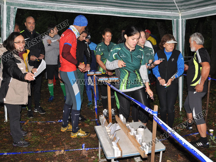 140 газят в кал и дъжд за приз „Компас 94“ по ориентиране