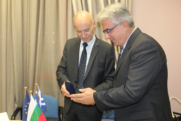 Беливанов договори бизнес сътрудничество с кметицата на Кавала