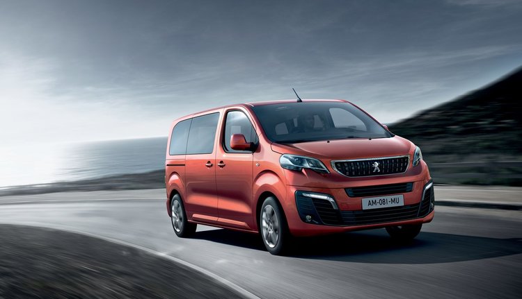 Пълната SUV гама на PEUGEOT на Автомобилен салон София