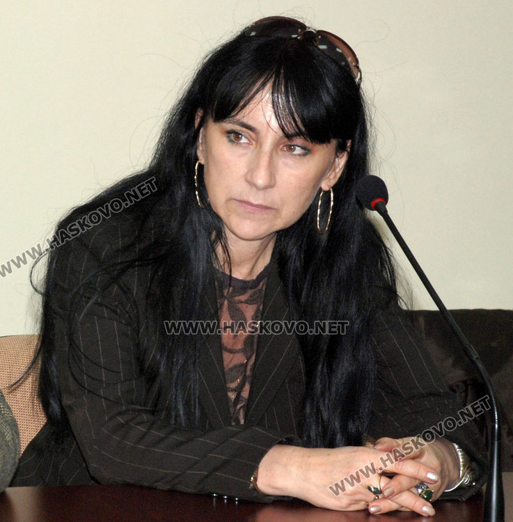 Извадиха сватовете от конкурса за нов шеф на Здравната каса