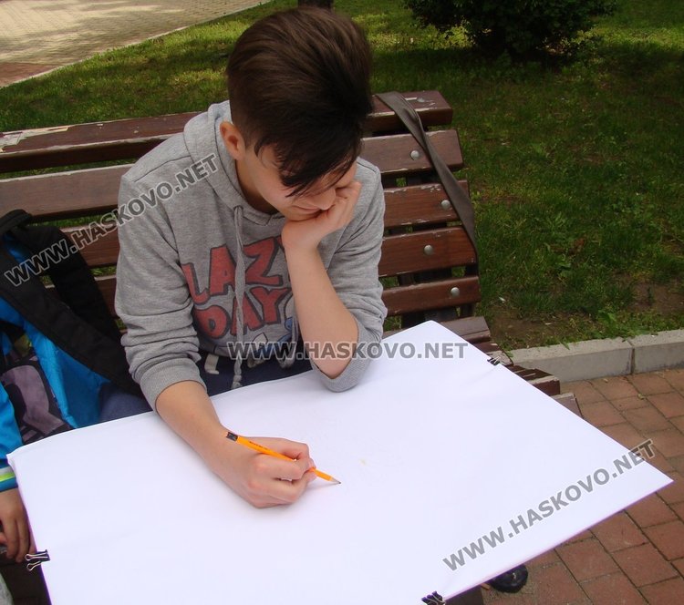 Обявиха ученически конкурс за есе и рисунка в Димитровград