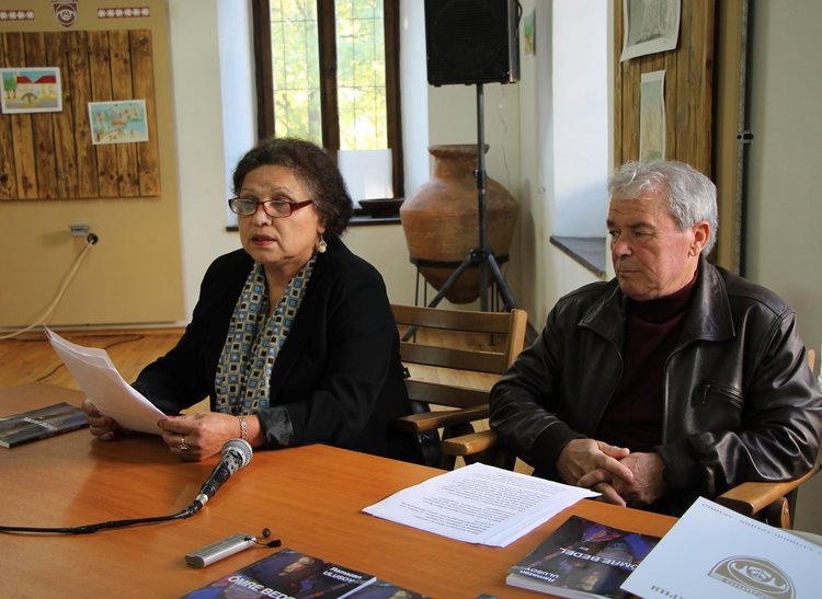 В Ардино представиха новата стихосбирка „Цената на живота“  на поета Рамазан Улусой