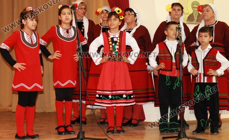 В димитровградското село Добрич тази сутрин стартира третото издание на Националния фолклорен фестивал