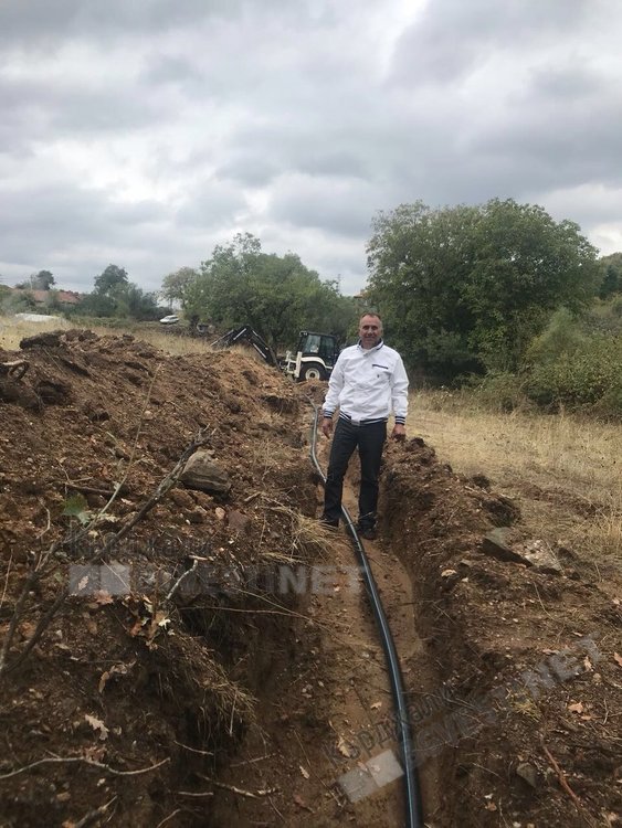 Родопчанин следва завета на дедите си, дарява водопровод на земляците си