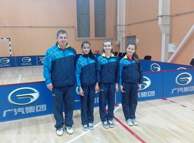 Успешен дебют на малките тенисистки от Ардино на държавното по тенис на маса за жени