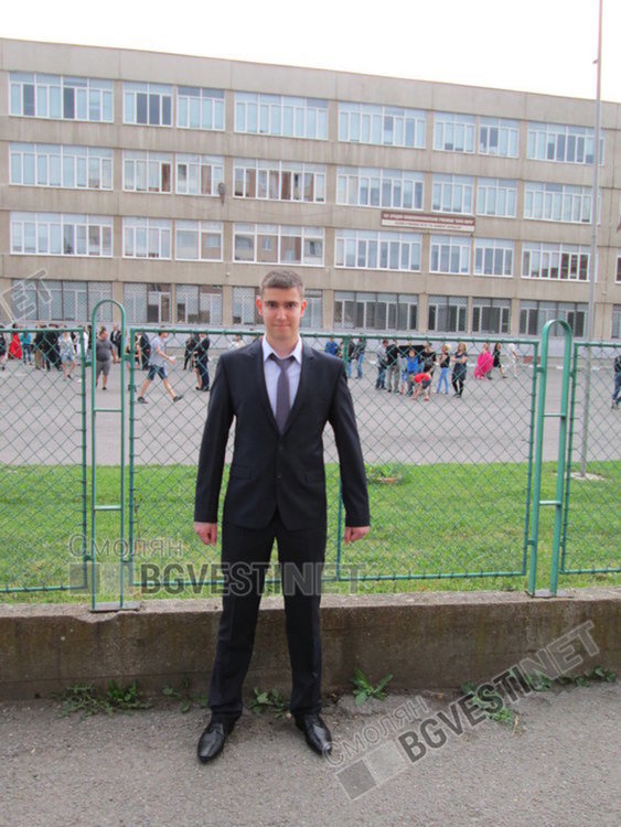 Ивелин на абитуриентския си бал