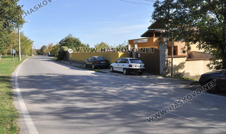 Трилевки се изливат на воля в Кенана