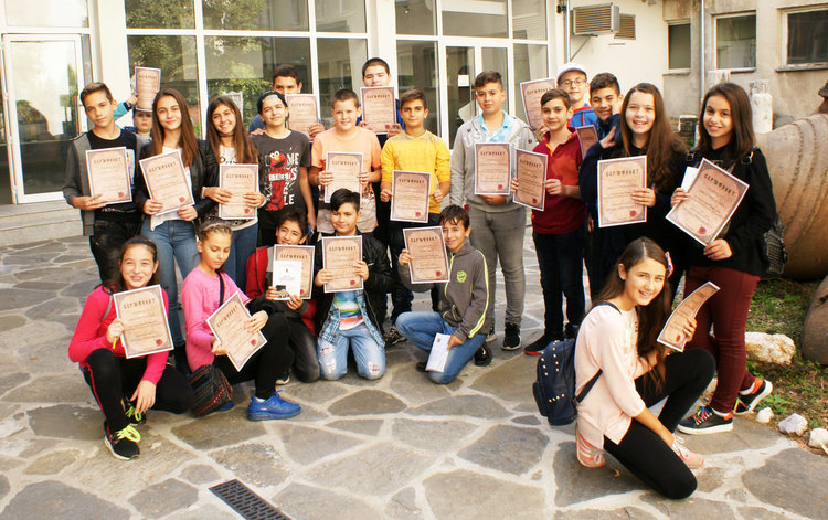 85 ученици от „Рилски“ търсиха съкровища в хасковския музей