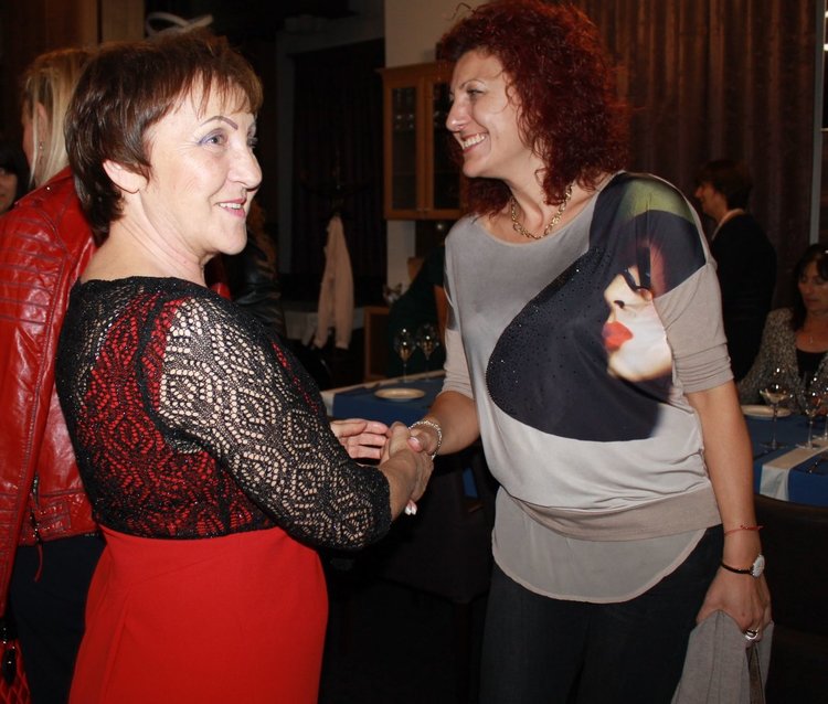 Подпомогнаха лечението на малката Радост по време на 5-годишнината на център "Естетик ТТ"