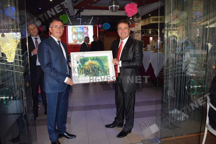 Милко Багдасаров навърши двоен юбилей:2 по 30 години, Кърджали го почита