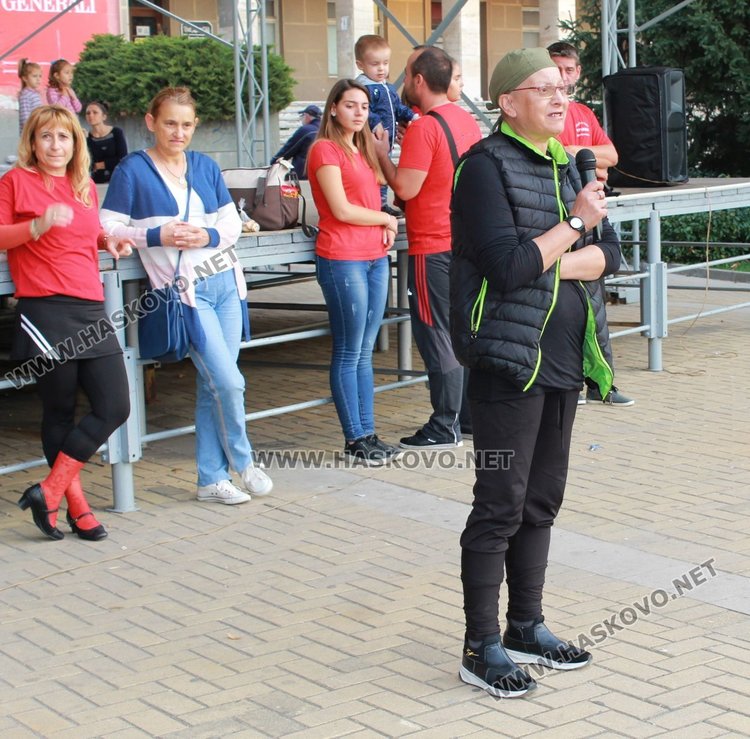  Галина присъства на инициативата "Хора за хората" тази вечер и благодари от сърце на всички, които я подкрепят в трудния за нея момент.