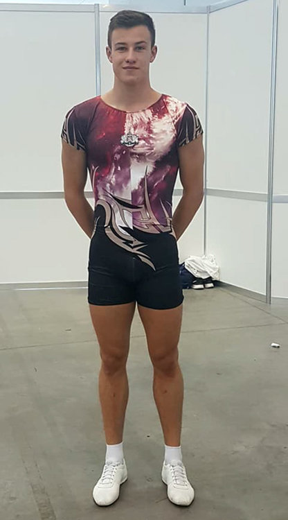 Куп медали за „Виолена“ и „Мега спорт“ от Международен турнир по аеробика 