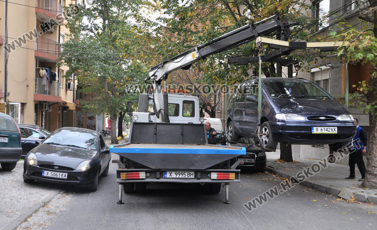 “Паякът” налази “Георги Кирков”, вдига неправилно паркирани 