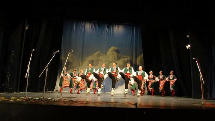 Димитровградско читалище организира благотворителен фолклорен концерт