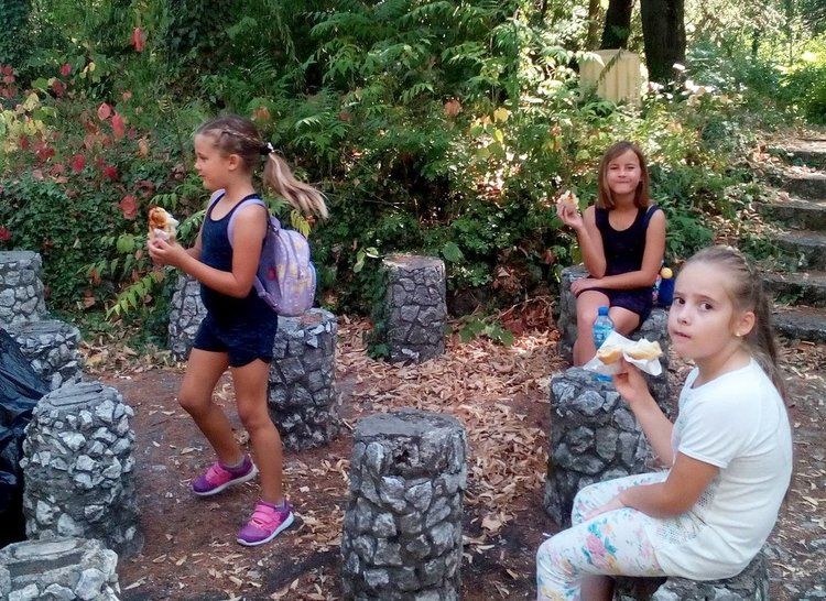 Алековци ще чистят кът от парк "П.Пенев" 4 години