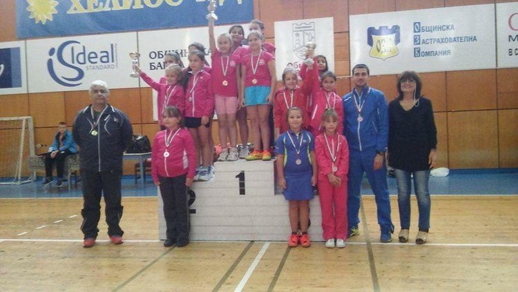 Отборът момчета на „Атлет“ стана шампион при 11-годишните бадминтонисти