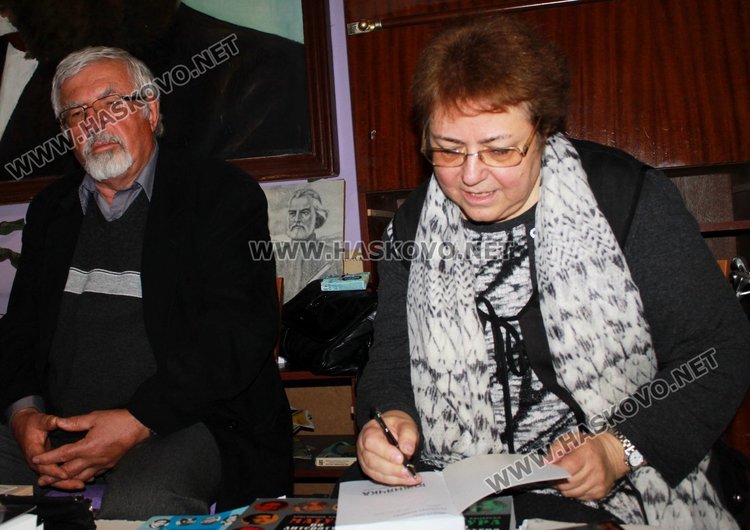 Литераторът Красимира Кацарска гостува в Димитровград