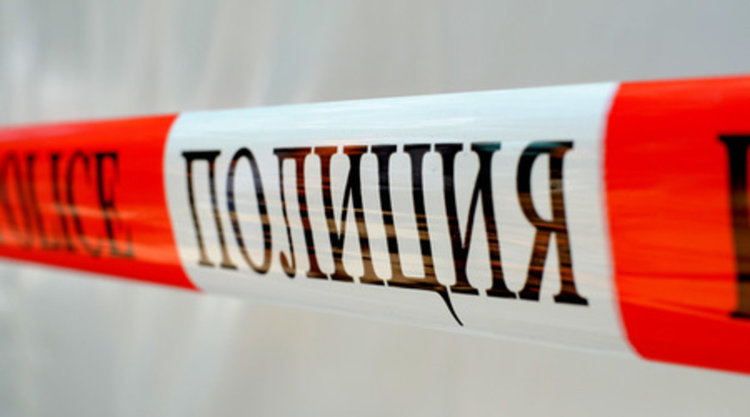 Хулиган буйства в мюфтийството,разминава се  с глоба от 100 лева