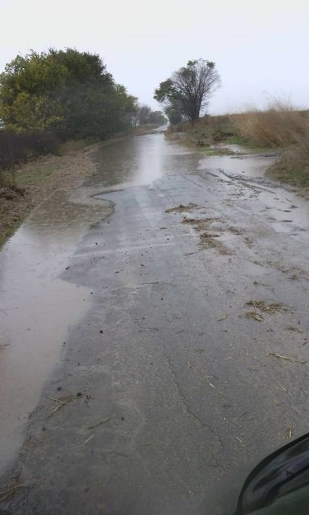 Потоп в Бургас: Трима загинали, язовири преливат