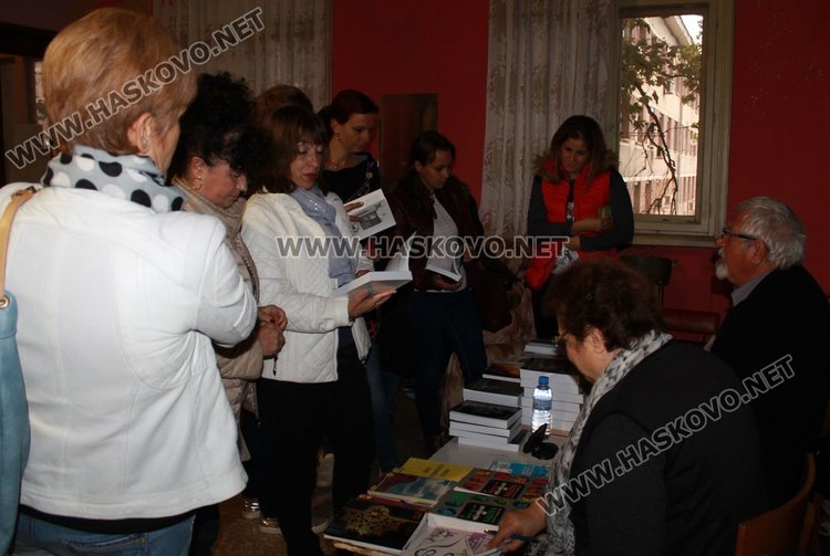 Литераторът Красимира Кацарска: Българските ученици не са неуправляеми!