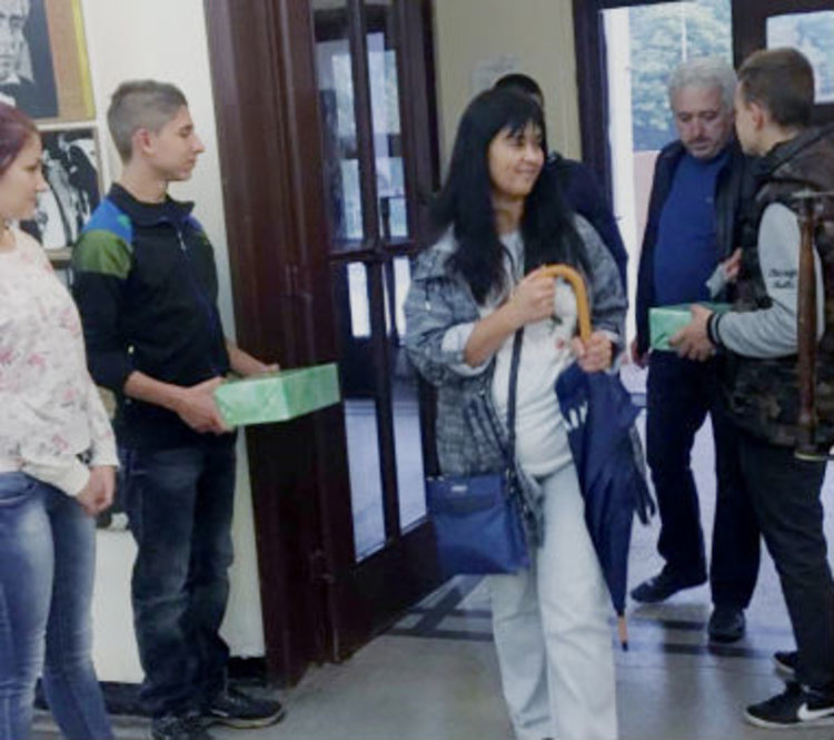 389,51 лв. събраха театралите на ПГСС благотворително