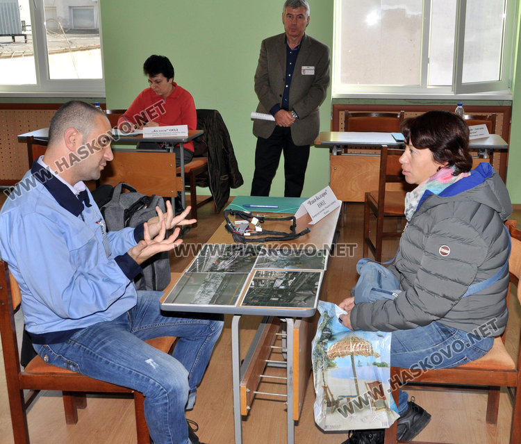 Обявиха 76 свободни места на трудова борса, търсят и близо 200 военнослужещи