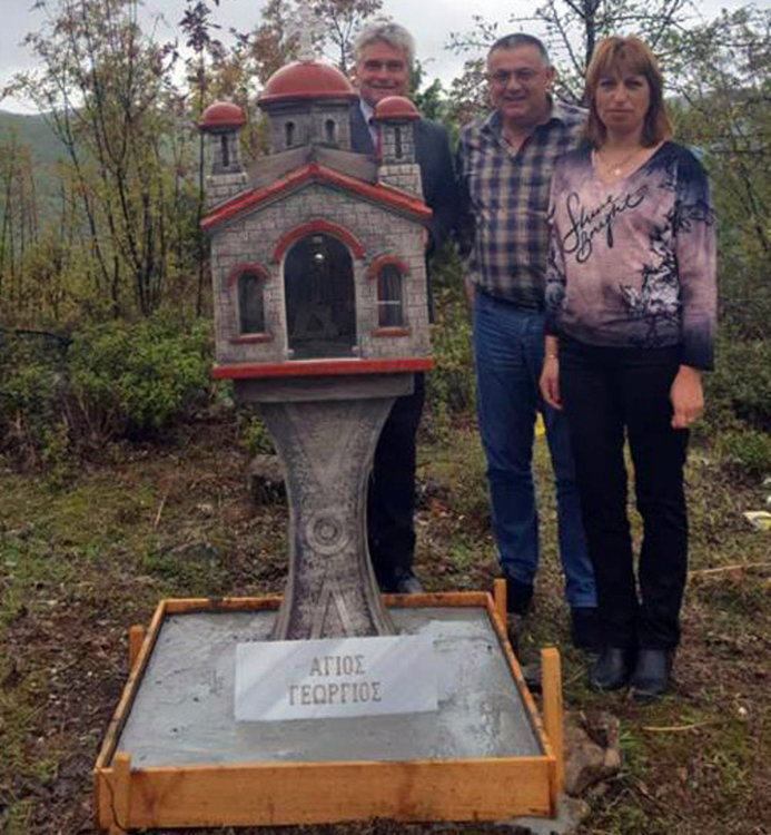 Изградиха мини параклис в памет на изкланите тракийци в Долината на смъртта
