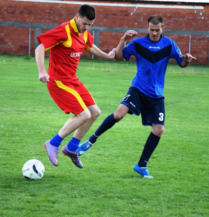 Ветераните на Черноочене победиха трудно „Докторите“ с 3:2, Айджан с хеттрик