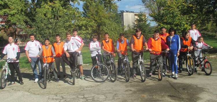 Ученици мериха сили в майсторско колоездене