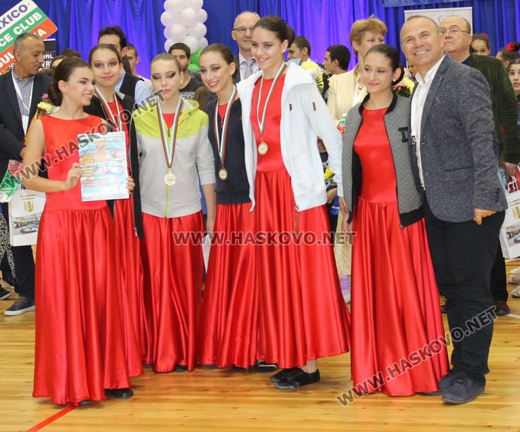 Бенефис на "България танцува": Анабела Крумова се раздели с "Галаксико"