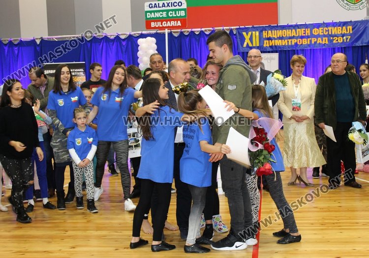 Бенефис на "България танцува": Анабела Крумова се раздели с "Галаксико"