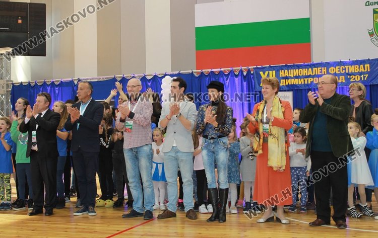 "Галаксико" с купата на кмета Иво Димов от конкурса "България танцува"