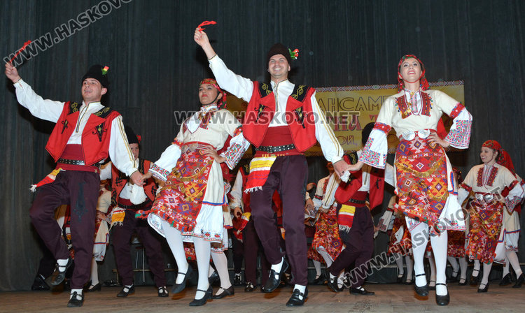 Отличия от общината и държавата за 30 годишнината на „Златна Тракия“