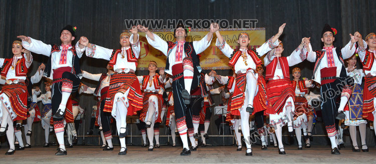 Отличия от общината и държавата за 30 годишнината на „Златна Тракия“