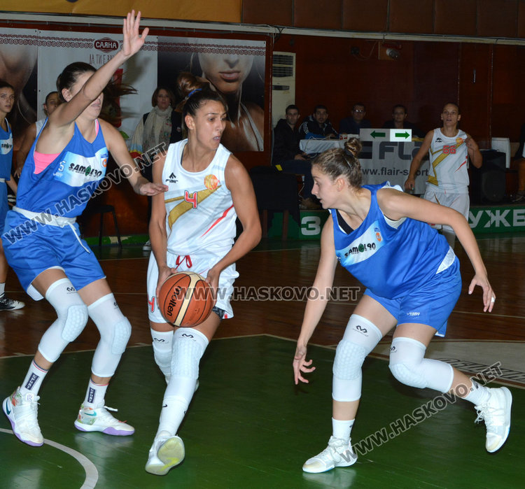 Баскетболистките на Хасково разбиха Рилски спортист с 50 точки разлика