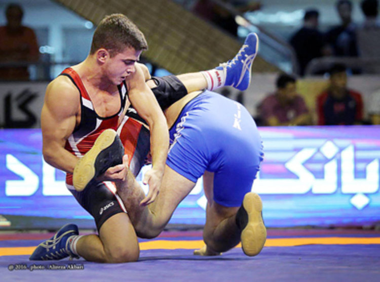 Микяй Наим е спечелил златен медал от Балканското първенство за юноши, снимка -архив