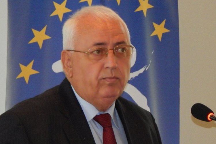 Ахмед Юсеин